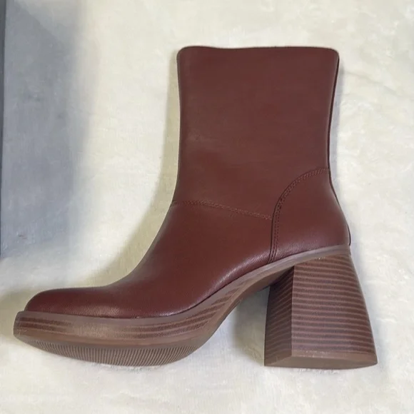 Sun + Stone Women's Aleenn Dress Booties- Size 10M - Picture 4 of 6